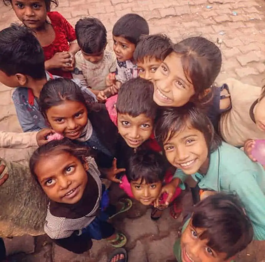 IS INDIA REALLY CROWDED visual data 7