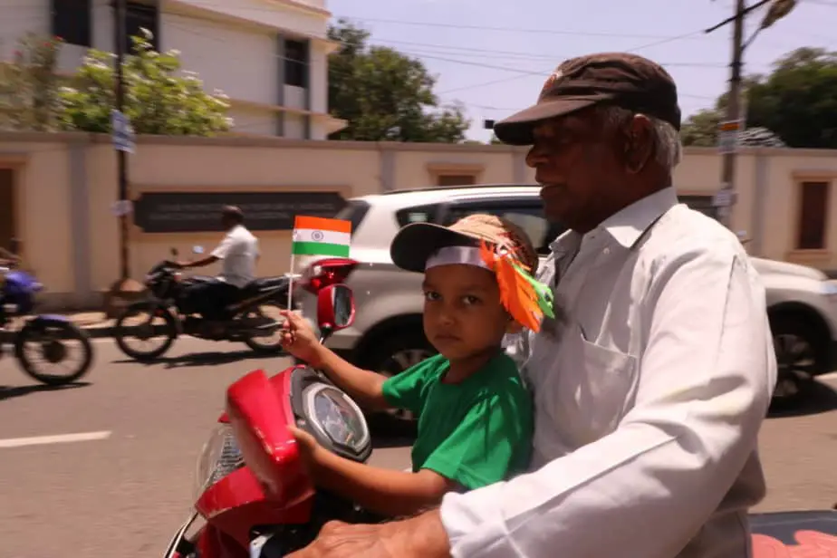 Pondicherry scooter independence day holiday kid flag