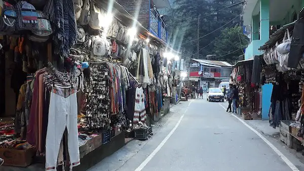 Kasol_bazarMarket_at_Kasol_03