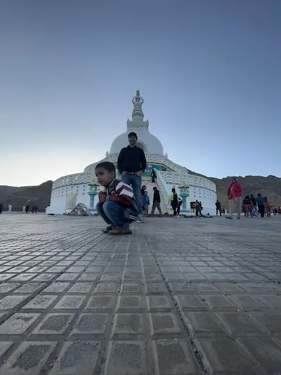 workation-ladakh-shanti-stupa